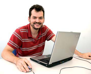Vít Pechanec u notebooku